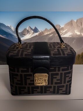 Fendi Zucca Canvas/Leather 2 way Vanity Bag Brown/Black Top Handle COA Dust Bag